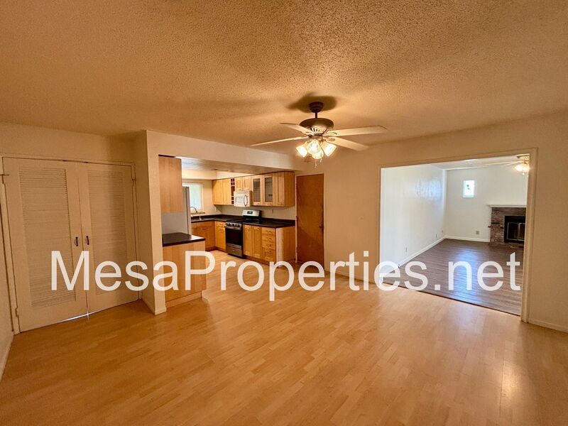 Beautiful 4 Bed 2 Bath Home in Riverside! property image