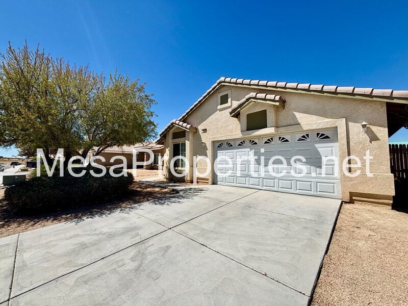 Spacious 5-Bedroom, 3-Bathroom home in Victorville property image