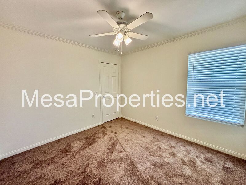 Spacious 5-Bedroom, 3-Bathroom home in Victorville property image