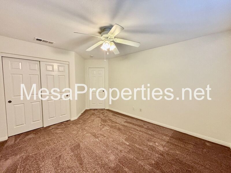 Spacious 5-Bedroom, 3-Bathroom home in Victorville property image