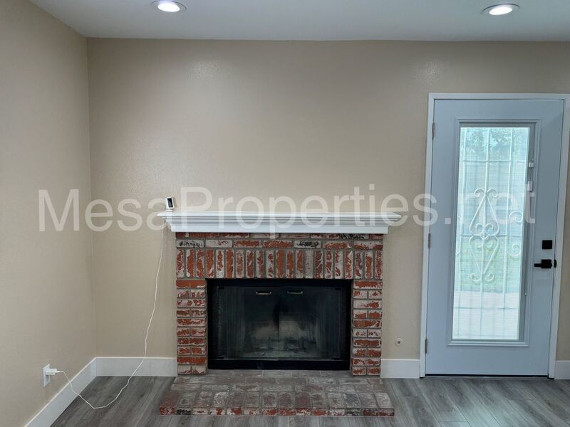 Marvelous 2 Story Home In Fontana! property image