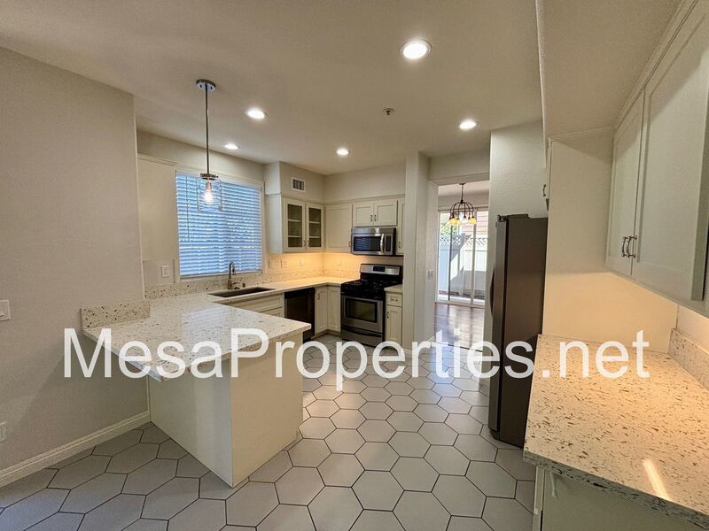 Beautiful 3 bed/2.25 ba Two Story House in Claremont! property image