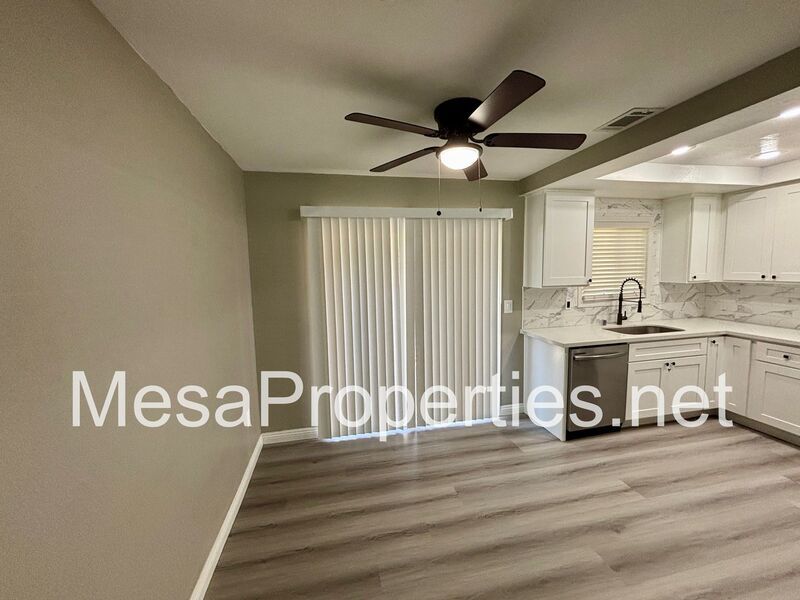 Beautiful 3 Bed, 1.5 Bath Apartment in Ontario property image