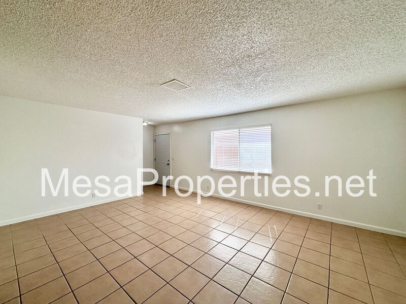 Beautiful 3 bedroom 2 bathroom Unit in Apple Valley! property image