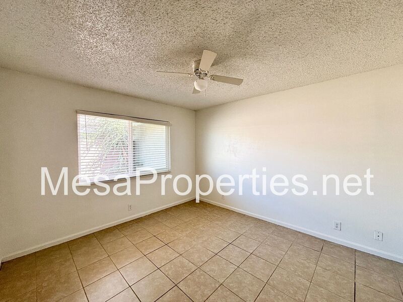 Beautiful 3 bedroom 2 bathroom Unit in Apple Valley! property image