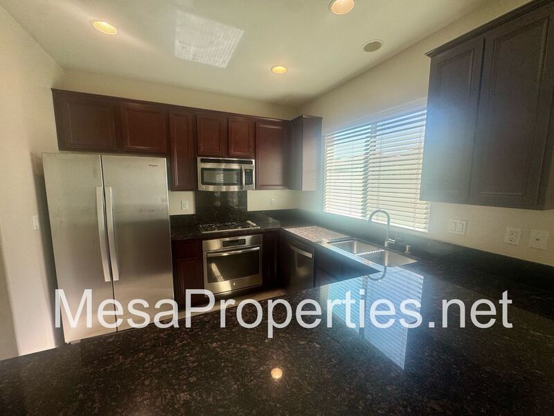 Beautiful 3-Bedroom Home in Magnolia Heights at The Colonies! property image