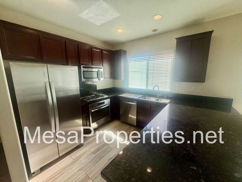 Beautiful 3-Bedroom Home in Magnolia Heights at The Colonies! property image