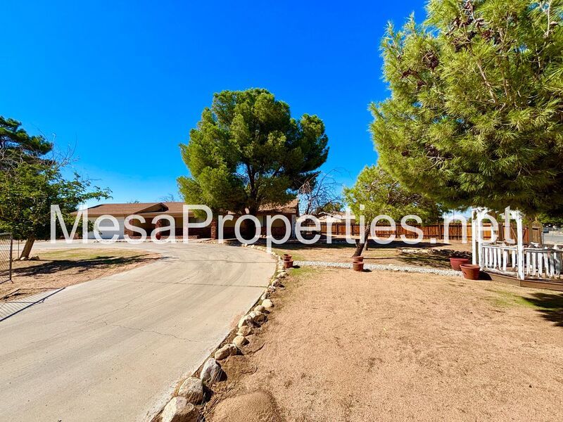 3 Bedroom 2 Bathroom Home in Hesperia! property image