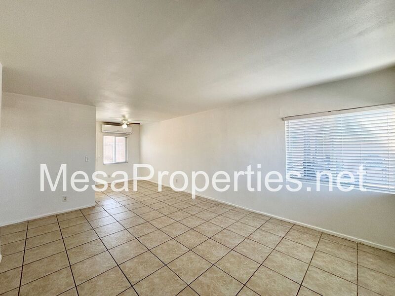 Water, Trash & Gas Included in Rent! Spacious 1 Bed 1 Bath Apartment in Apple Valley! property image