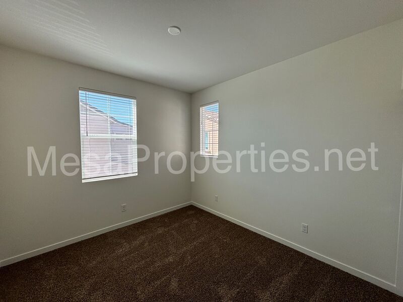 Move-In Ready 3 bed/2.5 ba Townhouse Located in Ontario Ranch property image