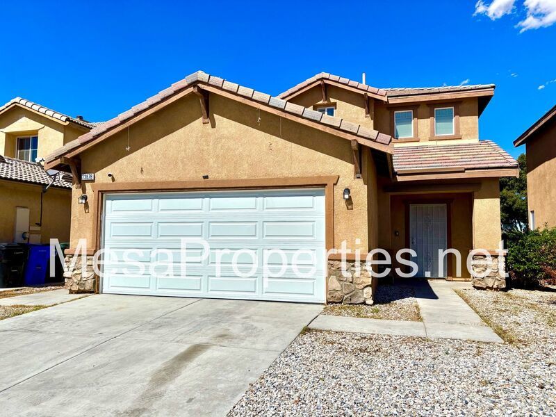 Spacious 4 Bedroom 2.5 Bath Home in Victorville property image