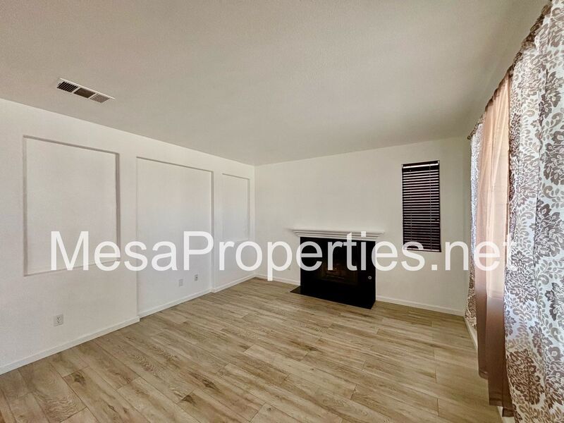 Spacious 4 Bedroom 2.5 Bath Home in Victorville property image