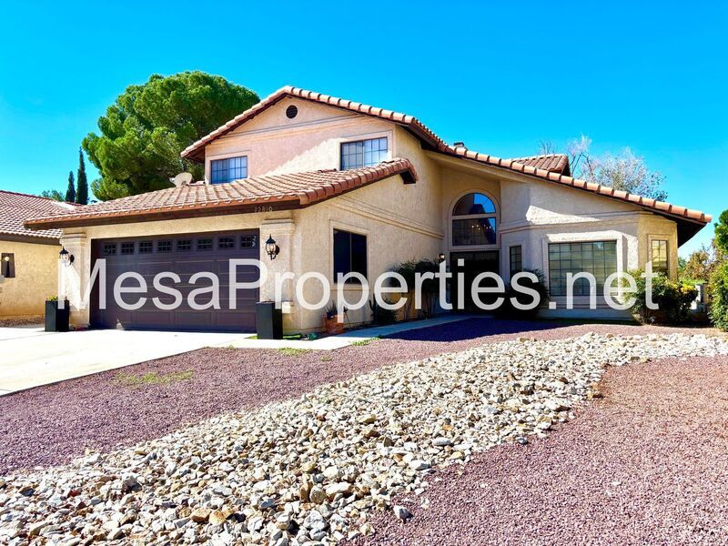 Exquisite 4 bedroom, 3 bathroom residence in Victorville! property image