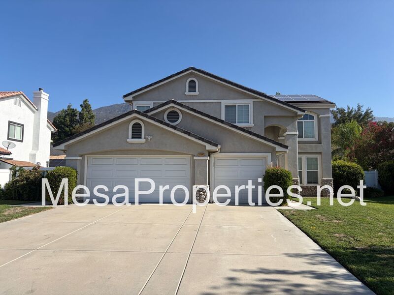 Beautiful 5-Bedroom Home with Pool, Solar & 3-Car Garage in San Bernardino! property image