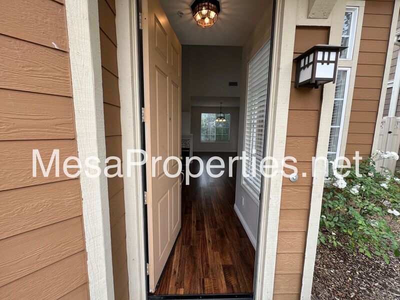 Beautiful 3 bed/2.25 ba Two Story House in Claremont! property image