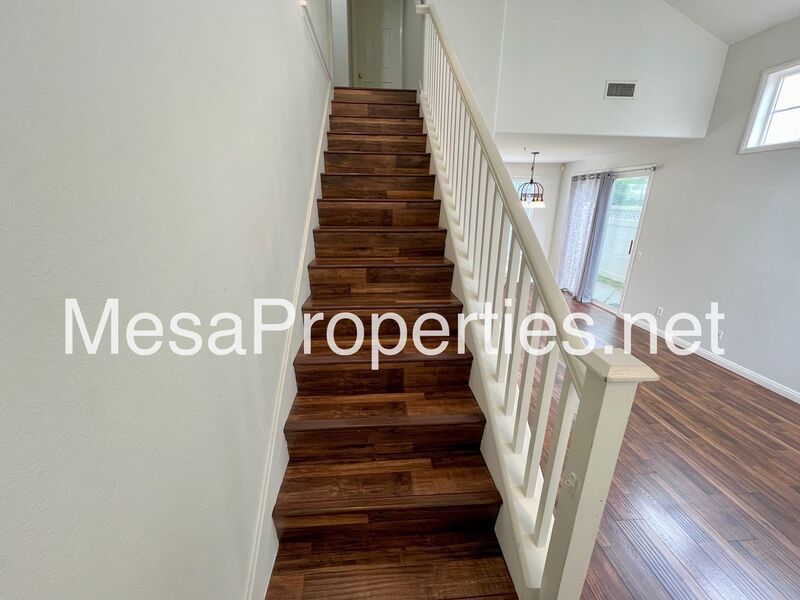 Beautiful 3 bed/2.25 ba Two Story House in Claremont! property image